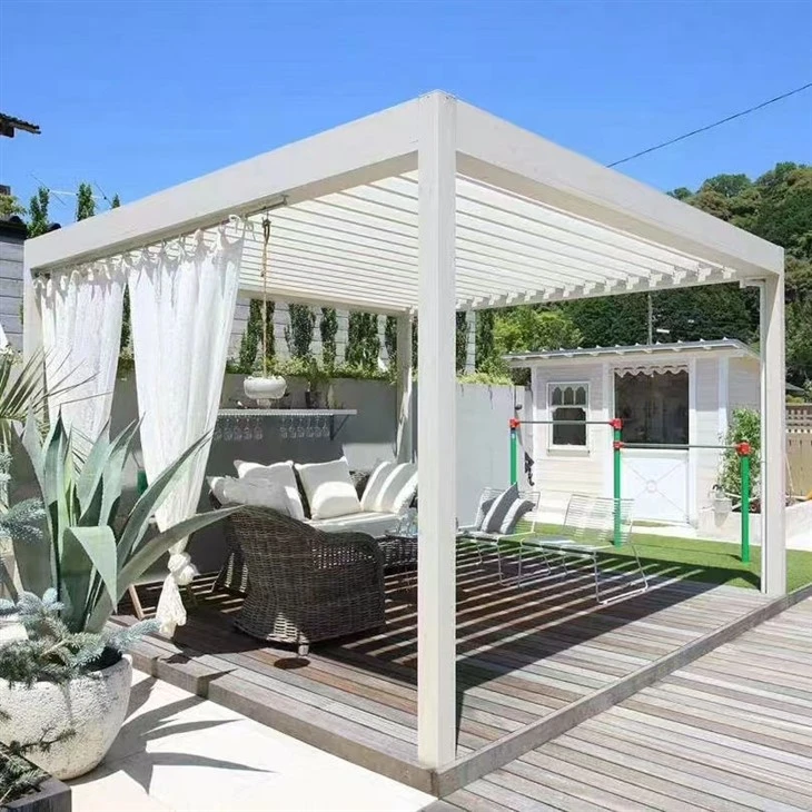 Mái che nắng điện có khung kim loại Pergola